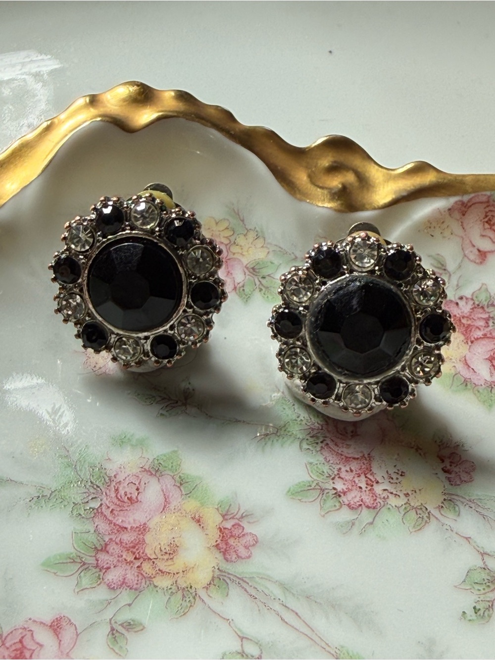 Vintage 1950s Black Rhinestone Clip-On Earrings Silver Tone Statement